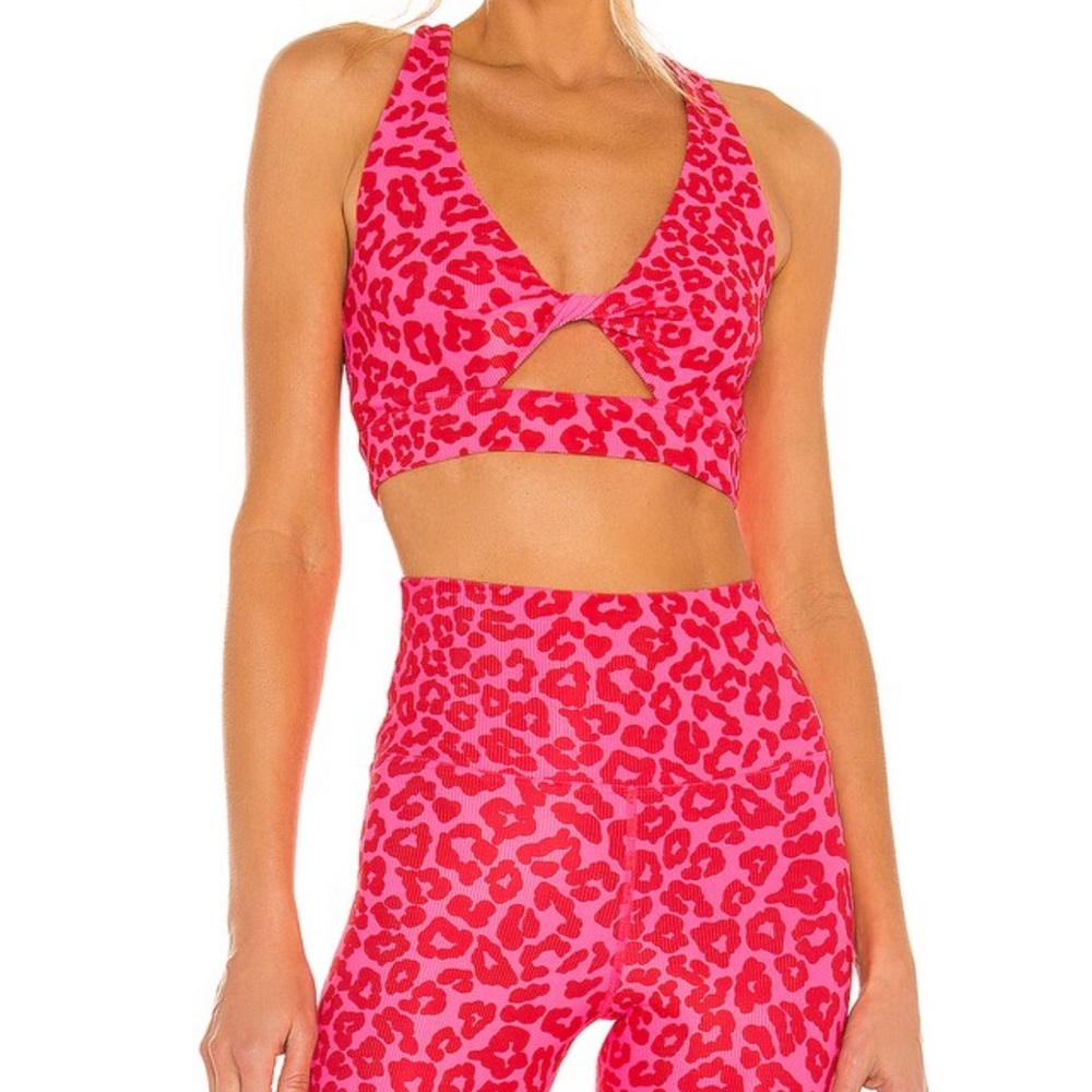 Twist Sports Set in Famous High Risk Red Leopard